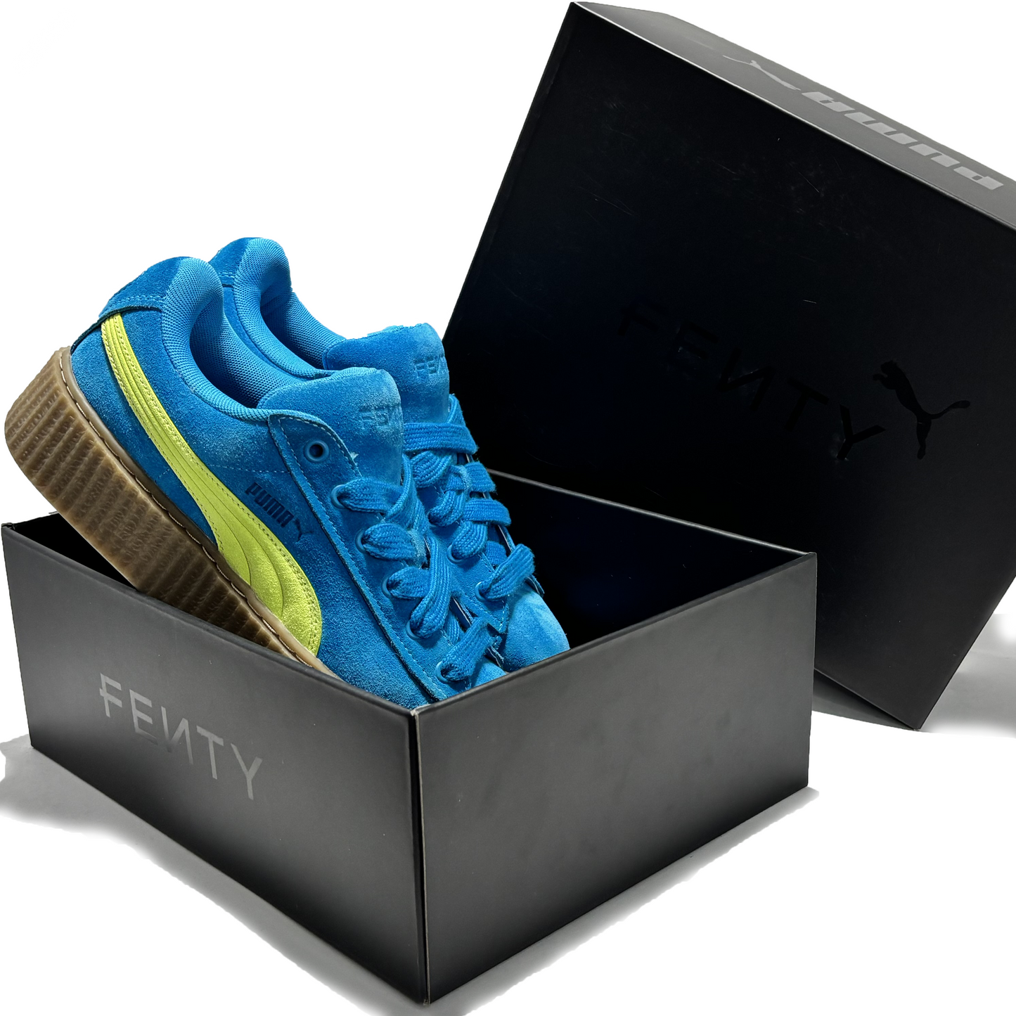 PUMA x FENTY by Rihanna (Uso)